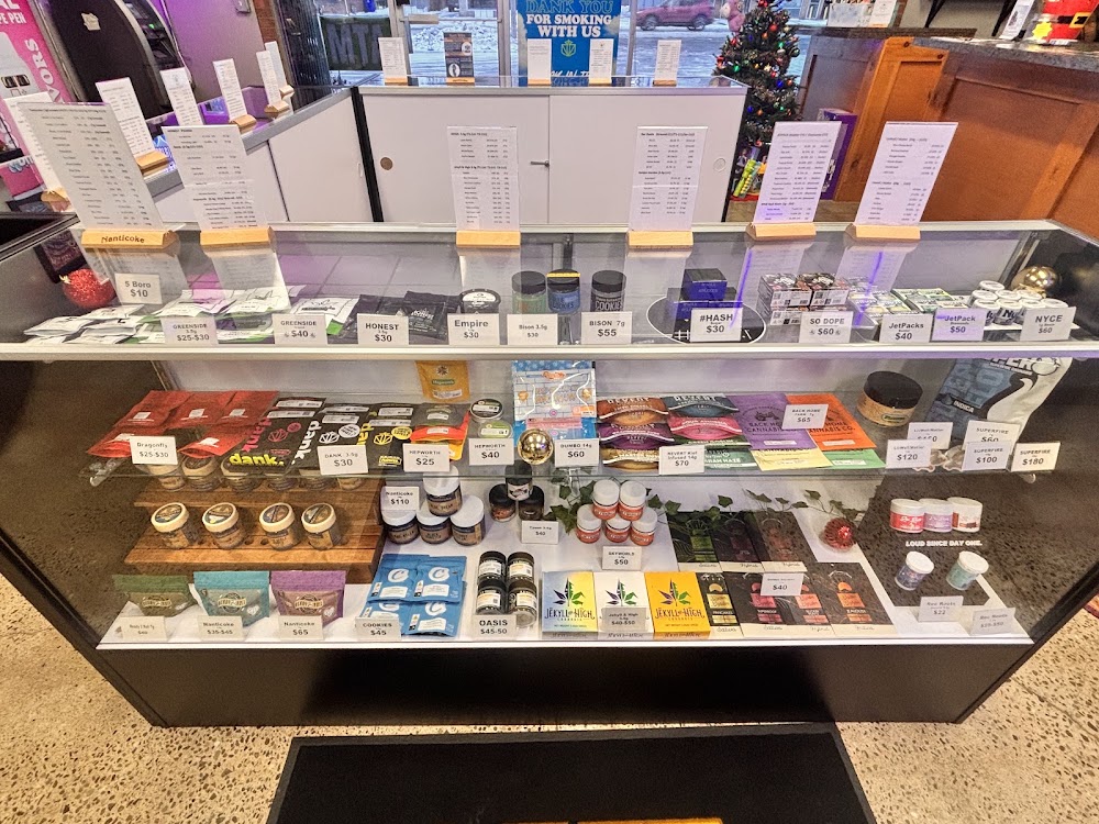Command Cannabis Dispensary photo 8