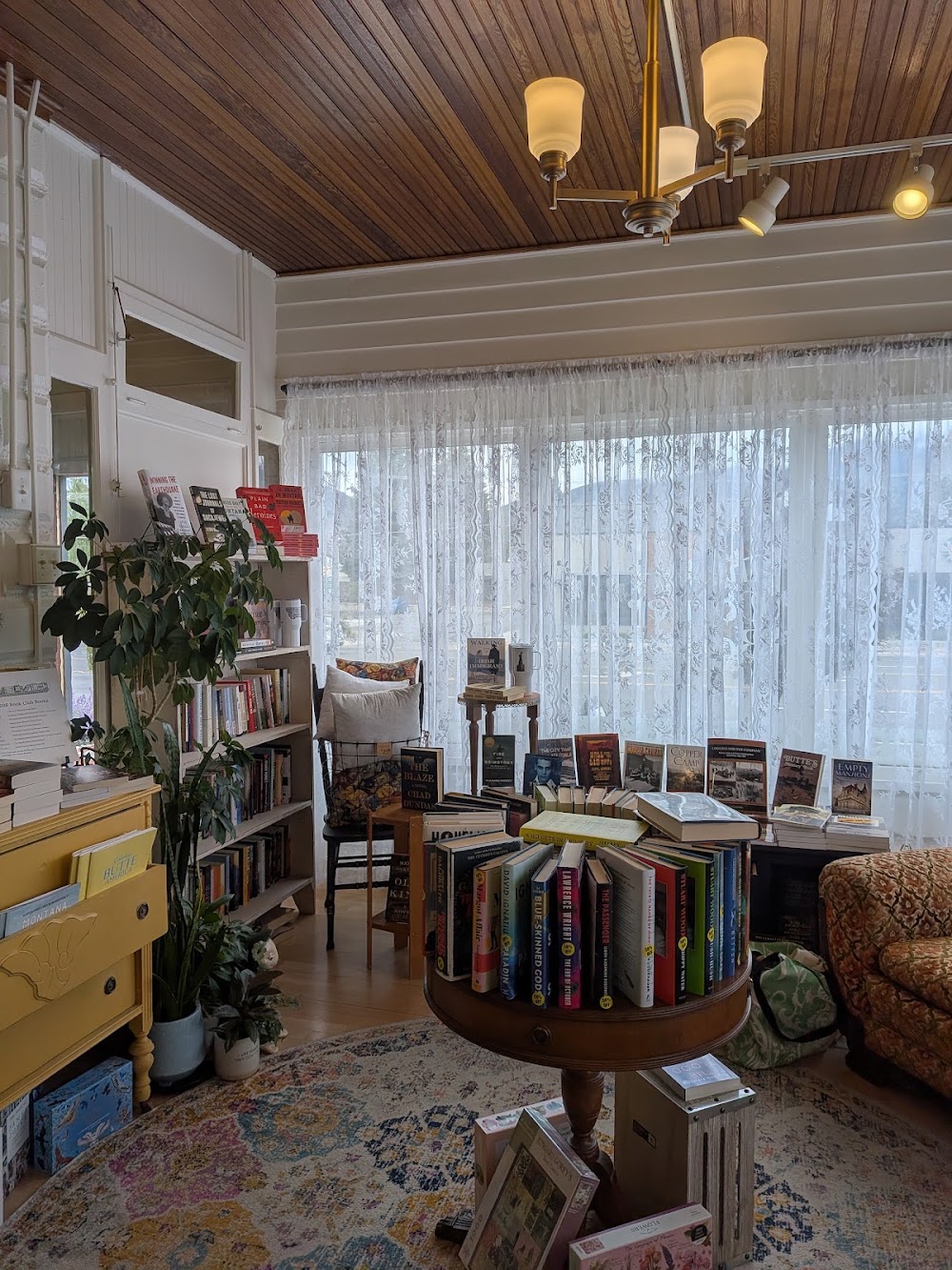 Corner House photo 3
