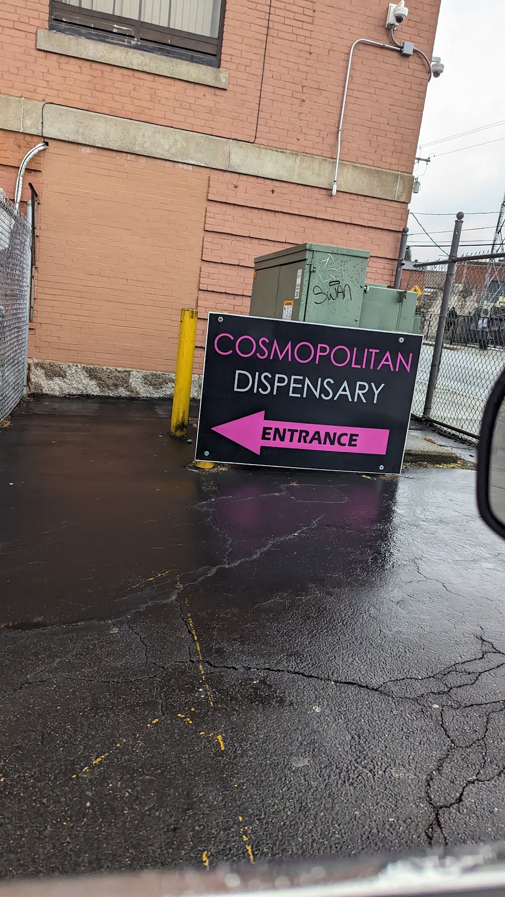 Cosmopolitan Dispensary photo 3