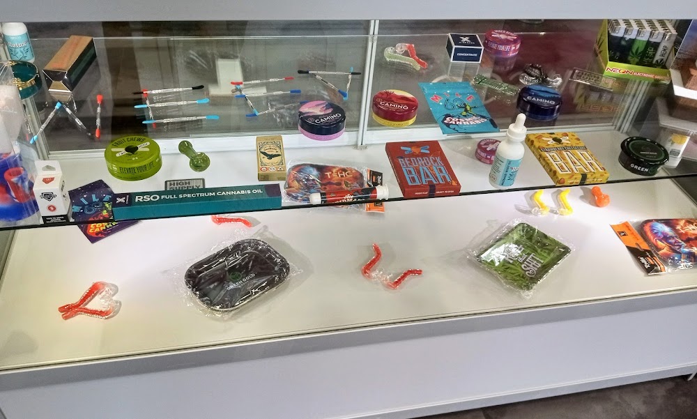 Cosmopolitan Dispensary photo 5