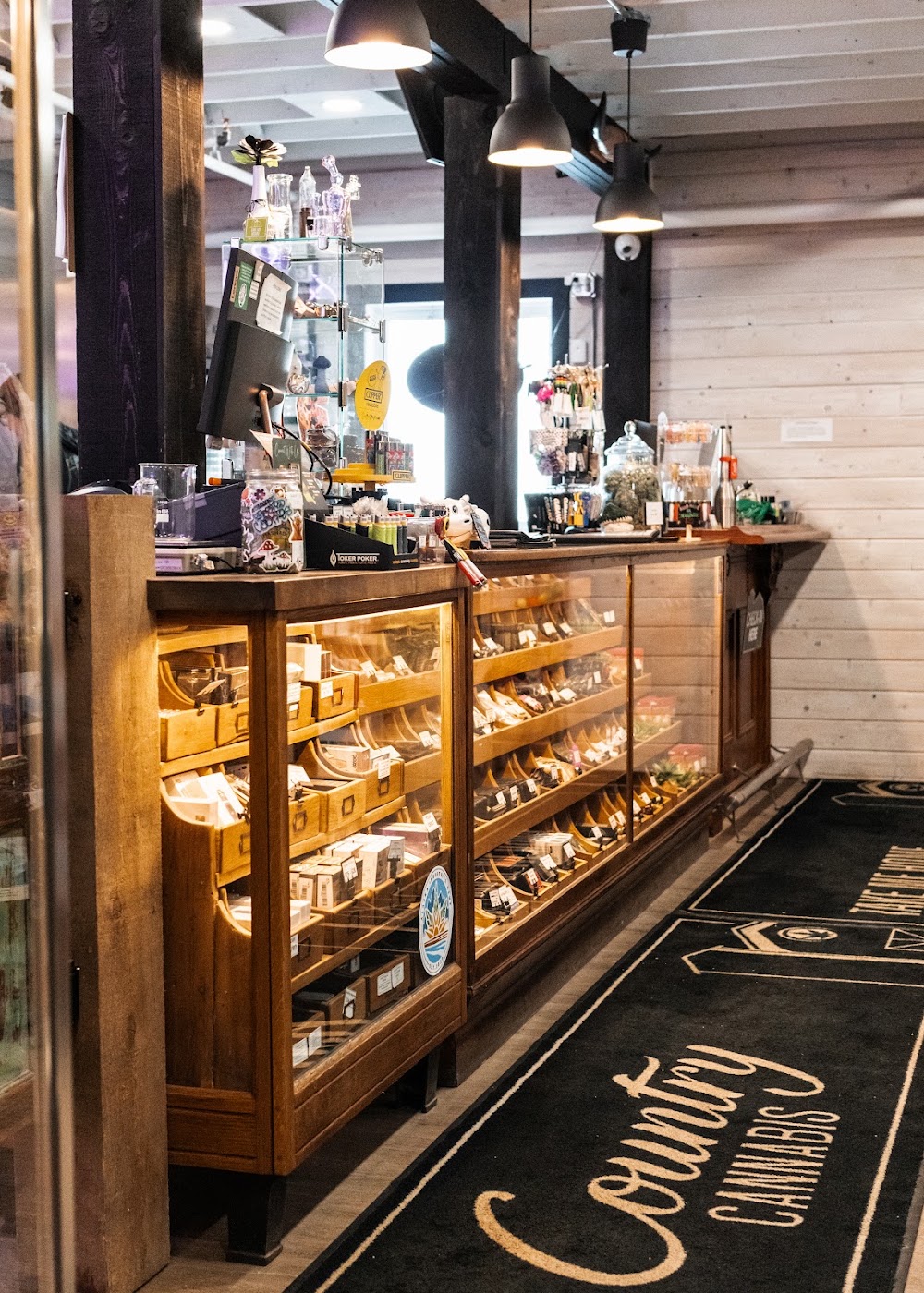Country Cannabis photo 3