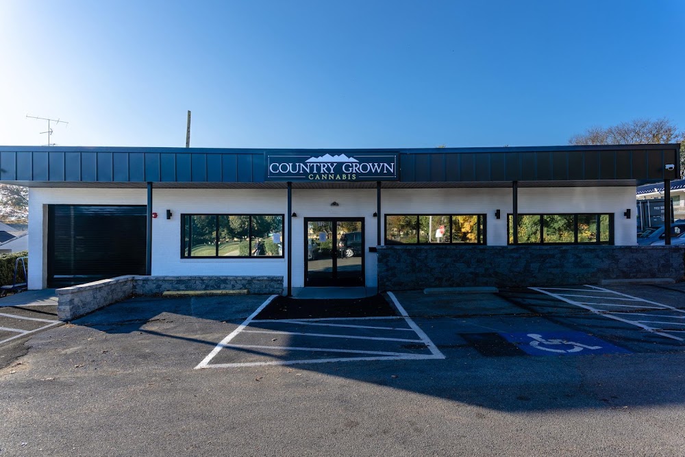 Country Grown Cannabis - Charles Town photo 6