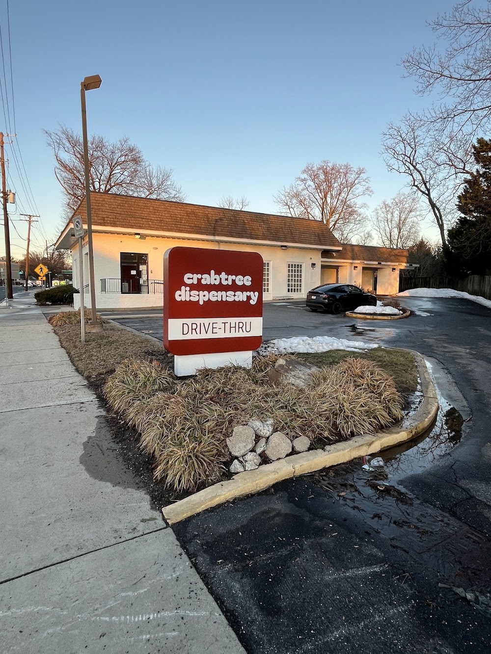 Crabtree Dispensary photo 1