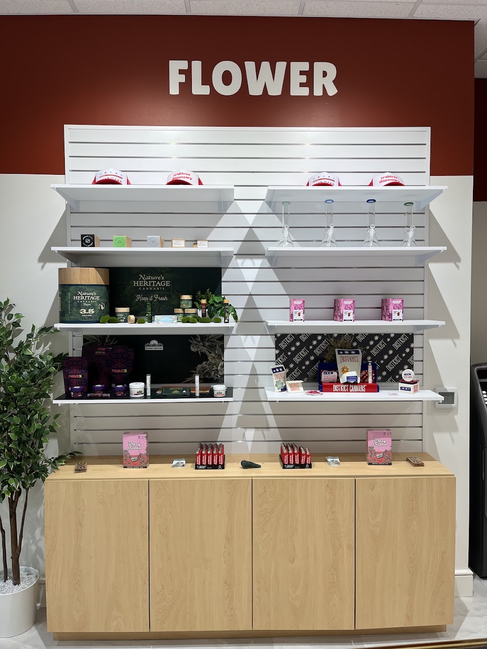 Crabtree Dispensary photo 8