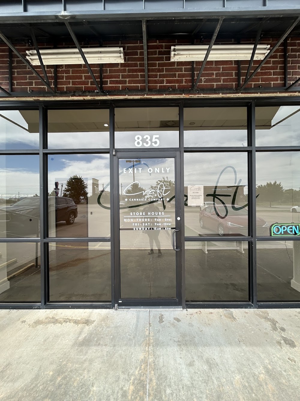 Craft Cannabis Company - Moore photo 8