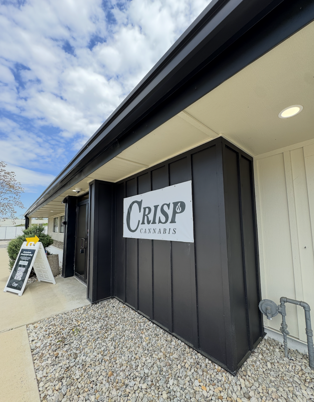 Crisp Cannabis photo 2