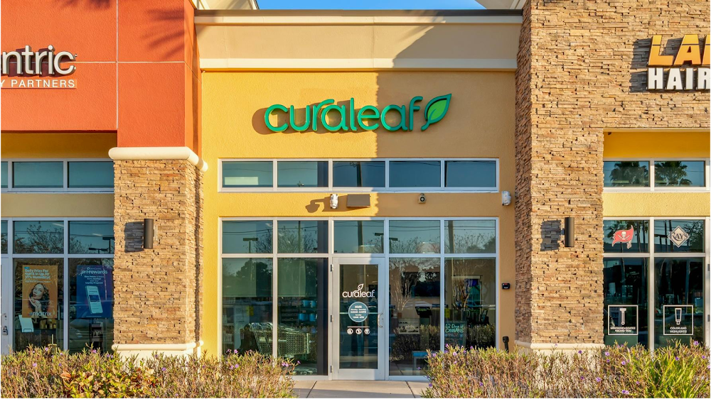 Curaleaf photo 1