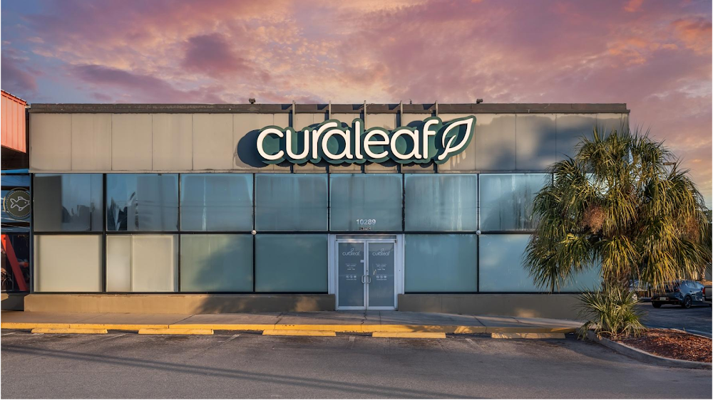 Curaleaf photo 1