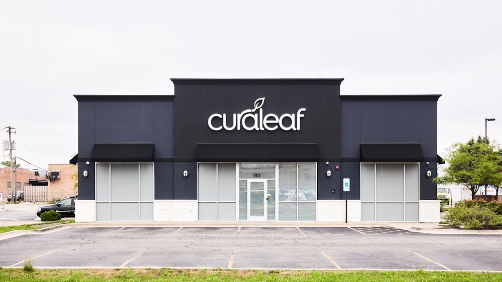 Curaleaf photo 1