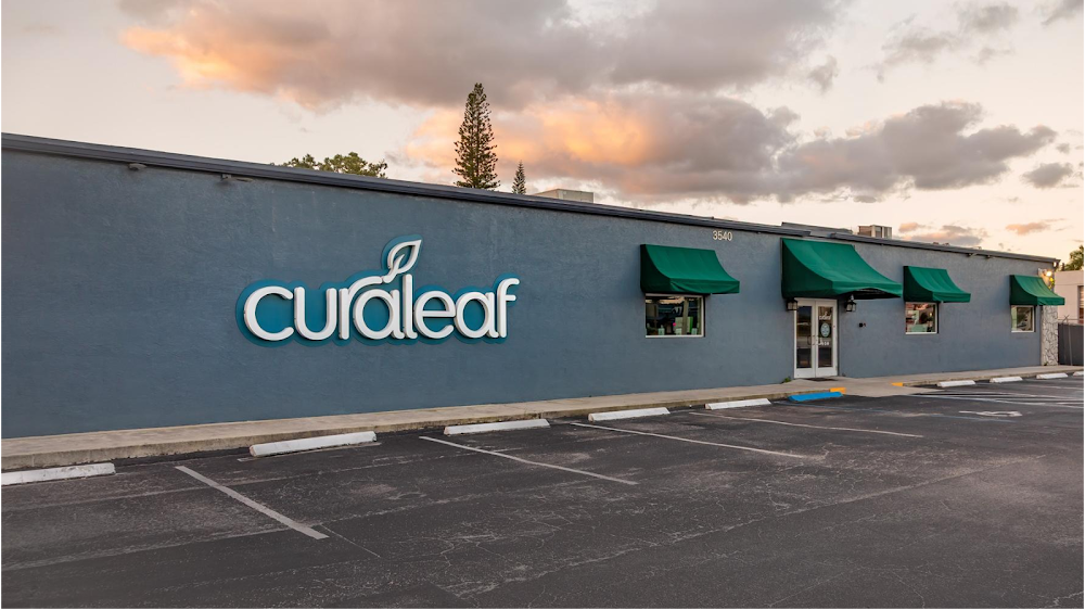 Curaleaf photo 1