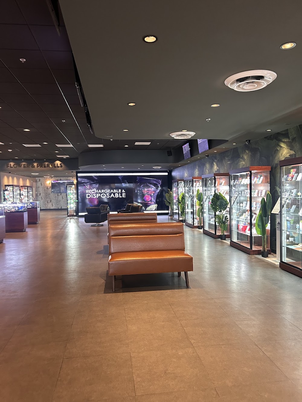 D2 Dispensary photo 7