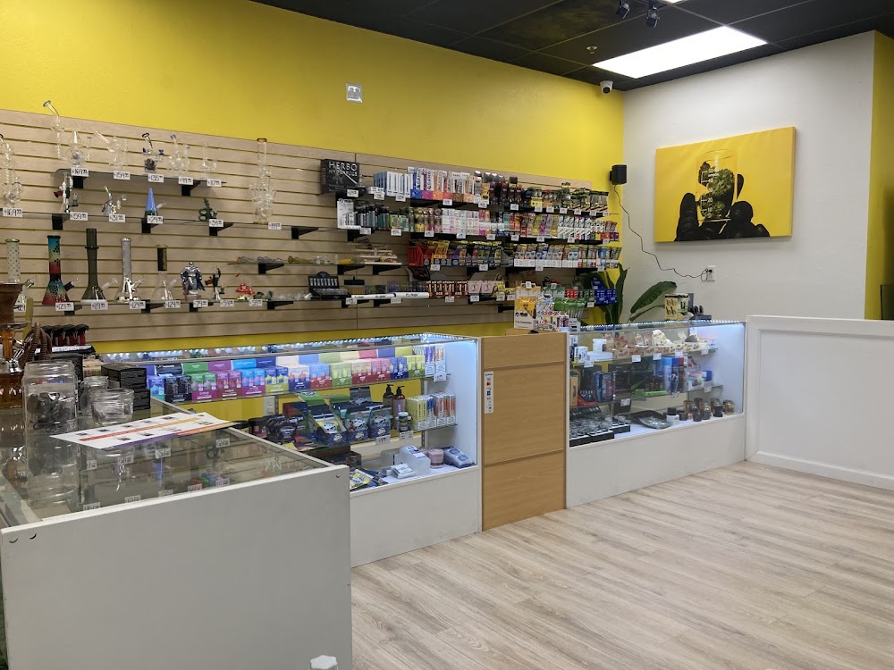 Danks Cannabis - Jenks photo 5