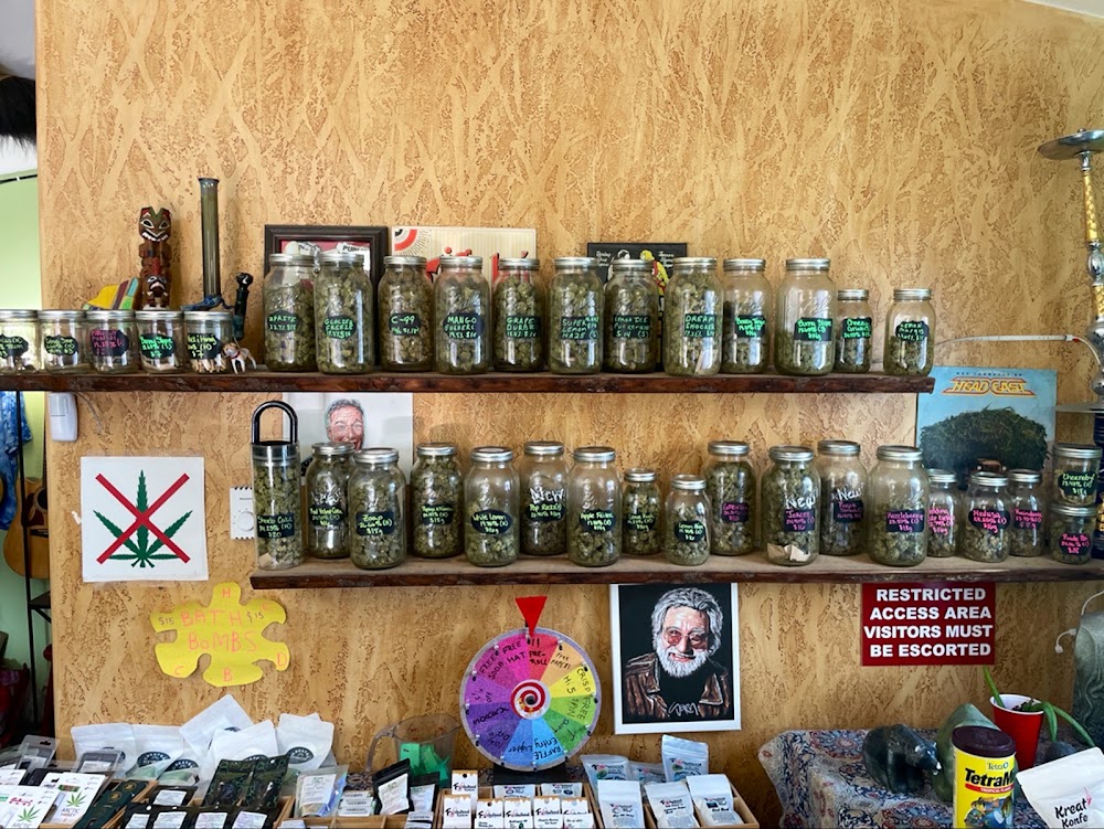 Dejavu Cannabis Company photo 2