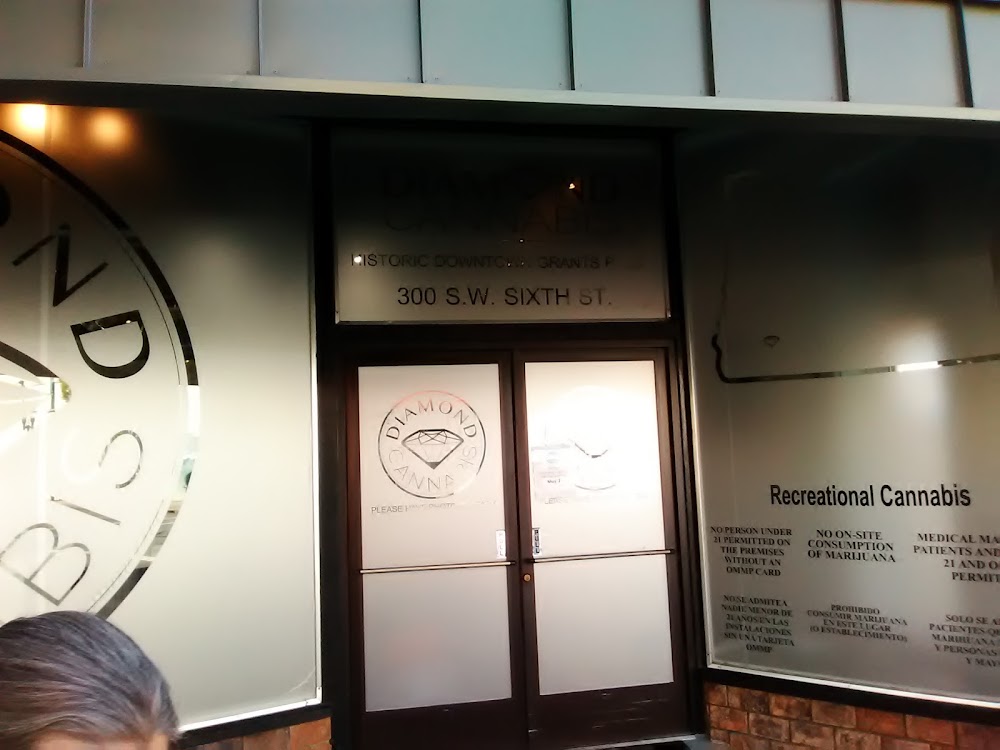 Diamond Cannabis photo 8
