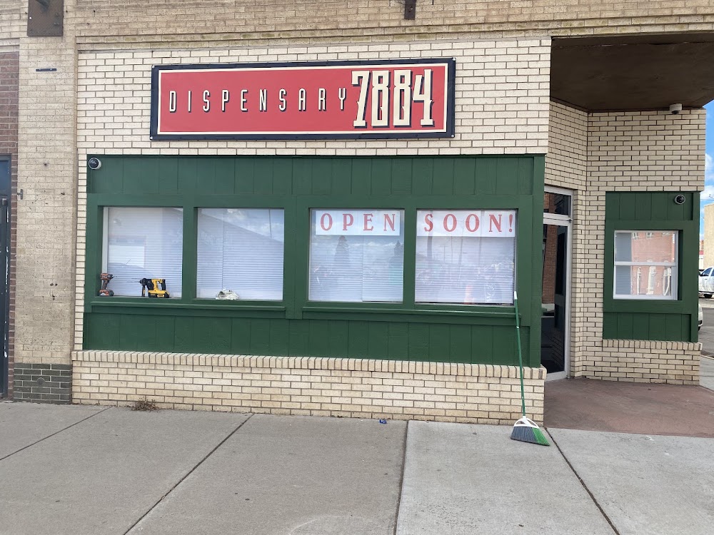 Dispensary 7884 photo 1