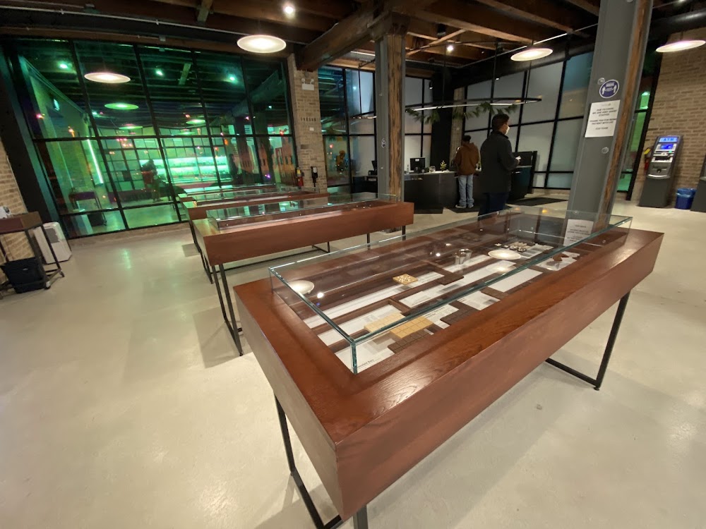 Dispensary33 photo 2