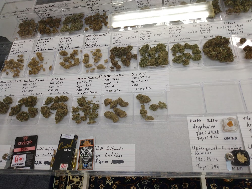 Doc's Med Grow photo 6
