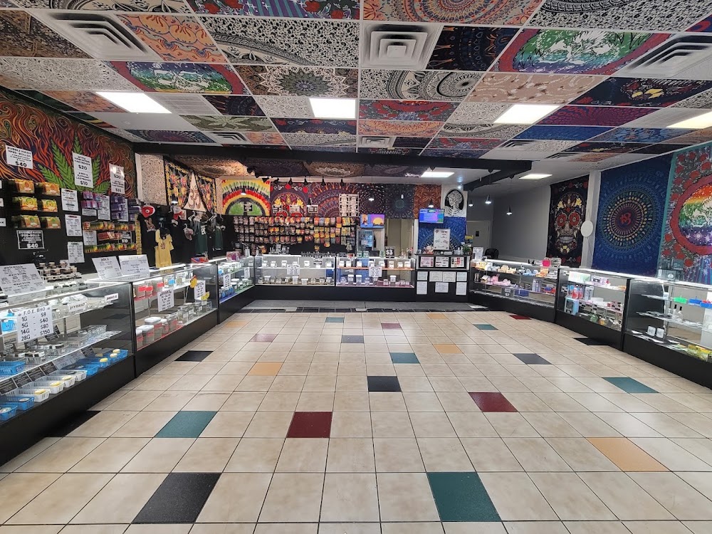 Eden Rose Dispensary - South photo 6