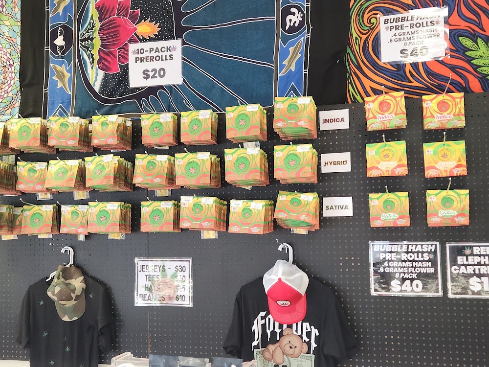 Eden Rose Dispensary - South photo 8