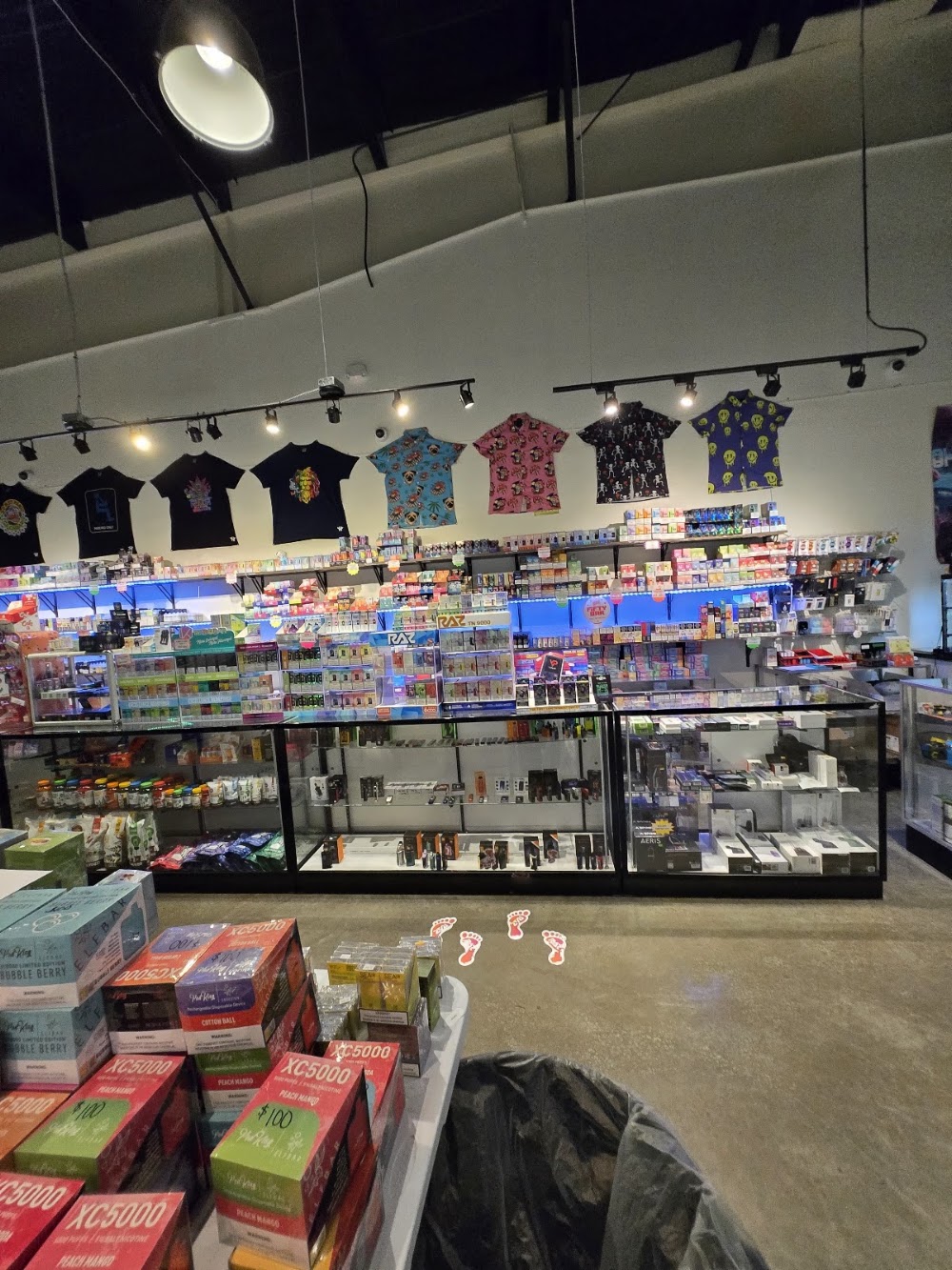 Elevate Dispensary Smoke Shop - Bethany Now Open photo 3
