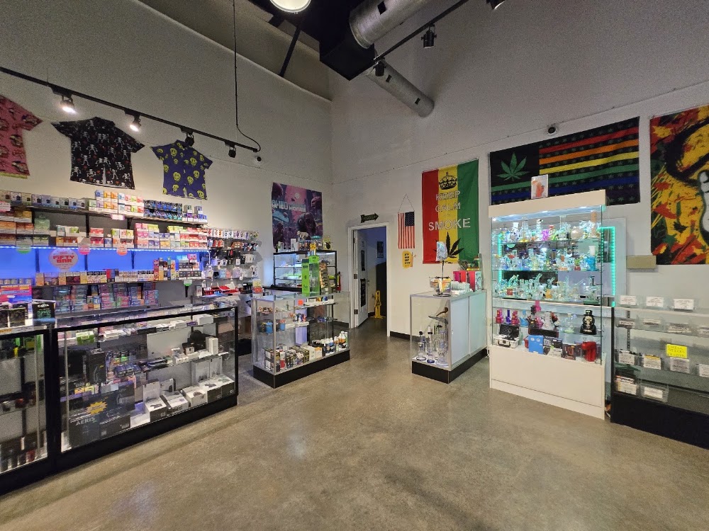 Elevate Dispensary Smoke Shop - Bethany Now Open photo 7