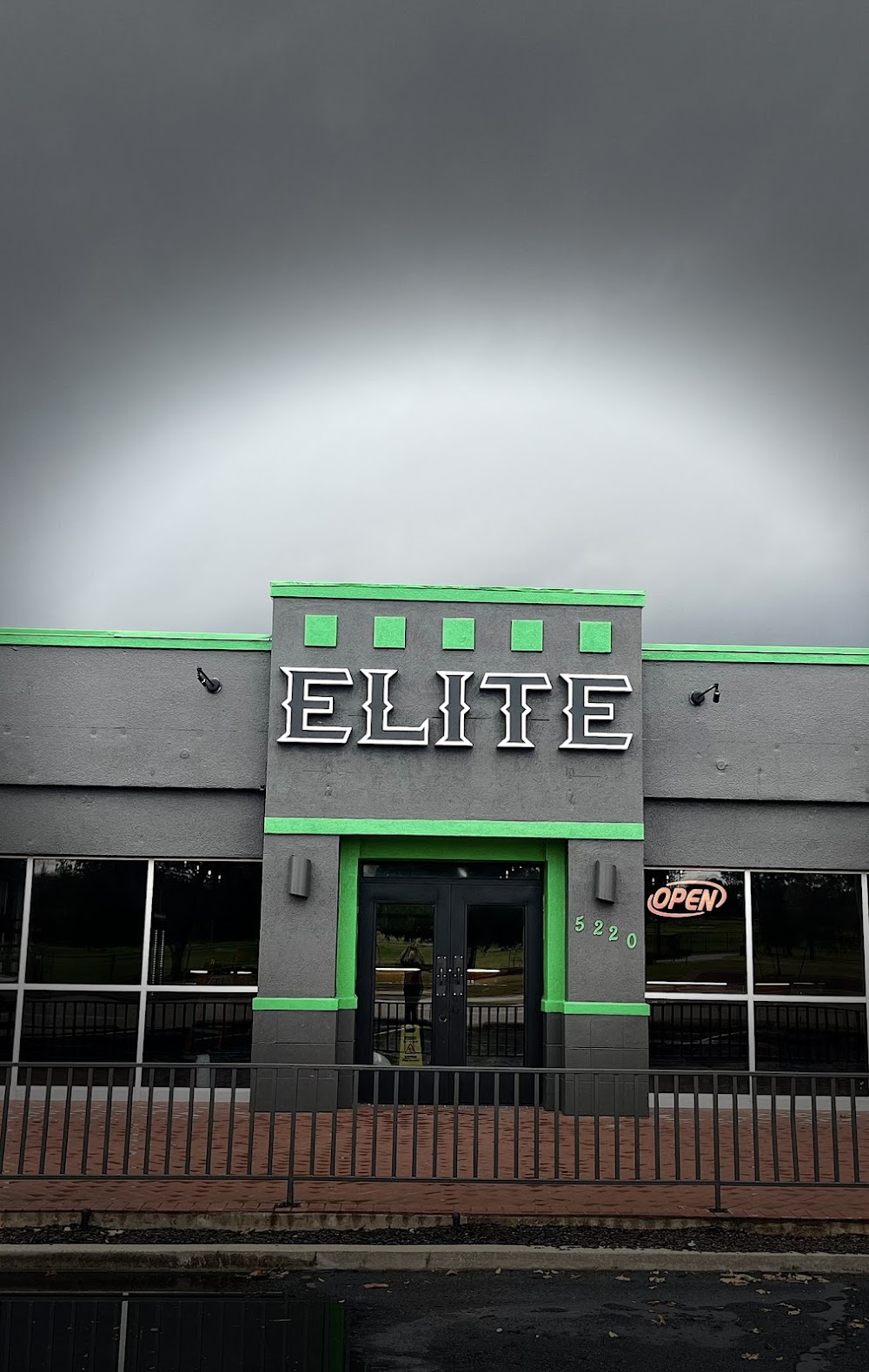 Elite Dispensary photo 1