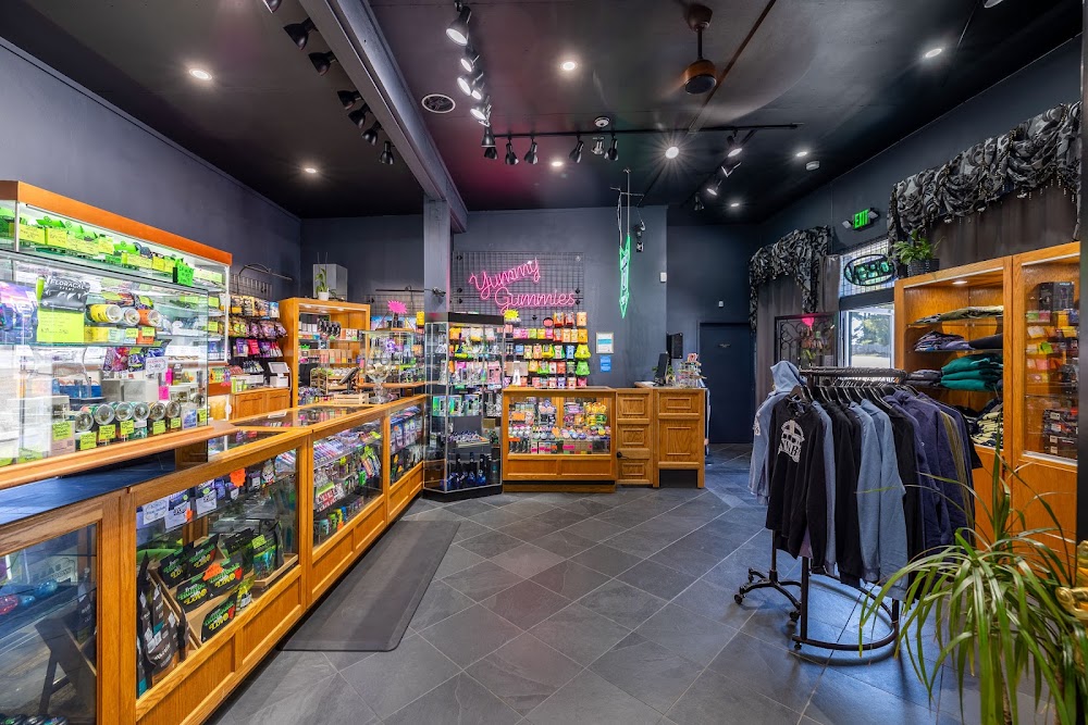 Emerald Triangle Cannabis photo 3