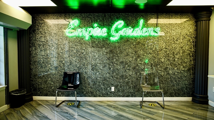 Empire Gardens photo 7