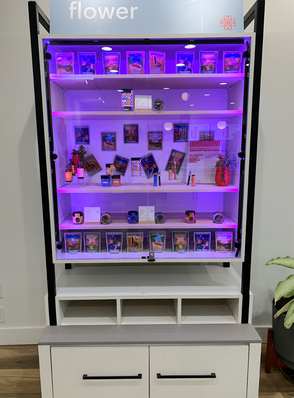Enlightened Dispensary - Clarksville photo 5