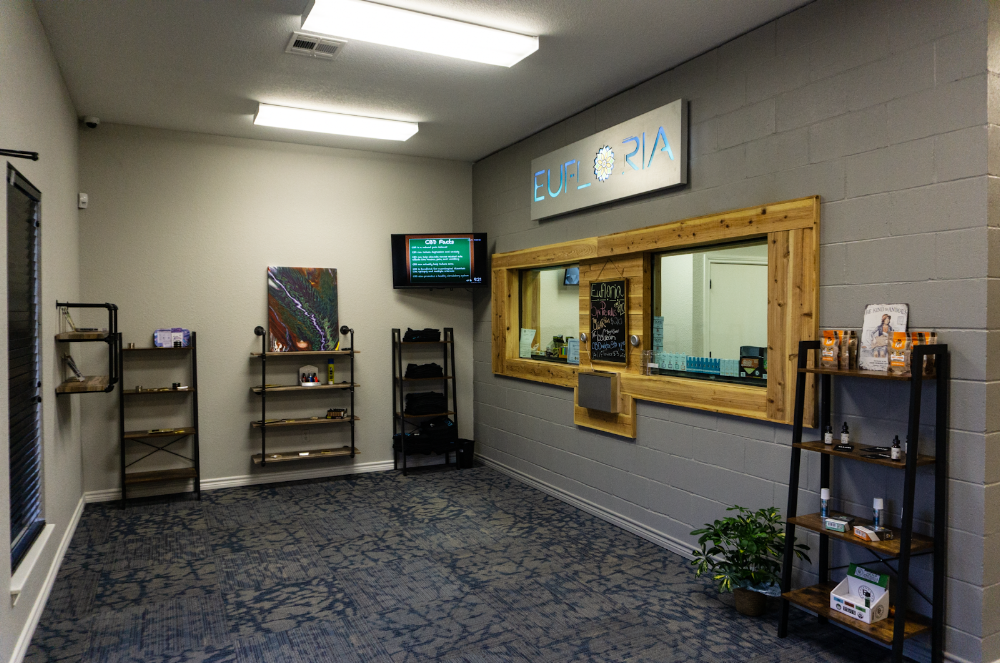 Eufloria Dispensary - Mcalester photo 8