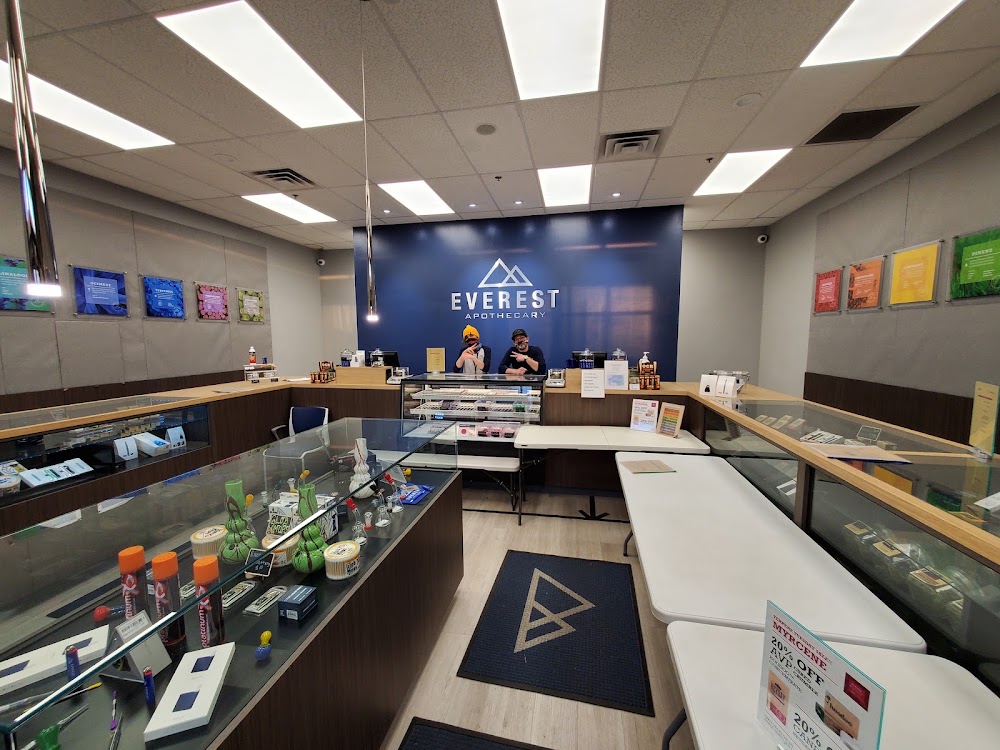 Everest Cannabis CO - Uptown photo 4