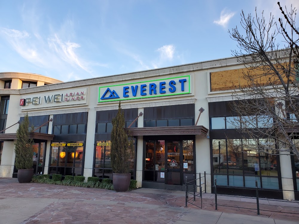 Everest Cannabis CO - Uptown photo 5