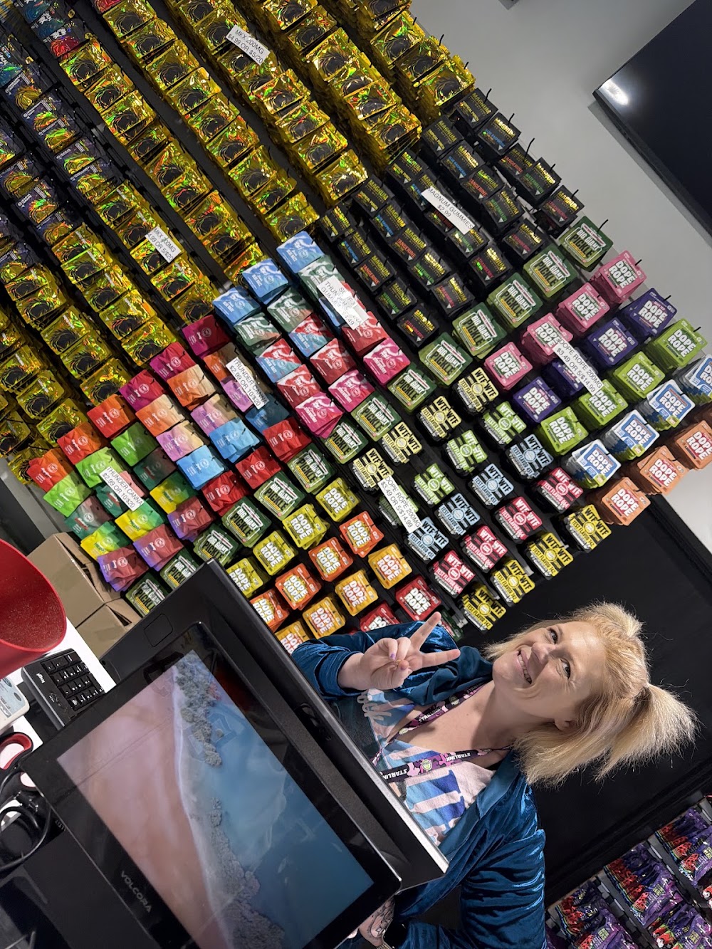 Exotics Cannabis - Pontiac, Exotics Pontiac photo 4