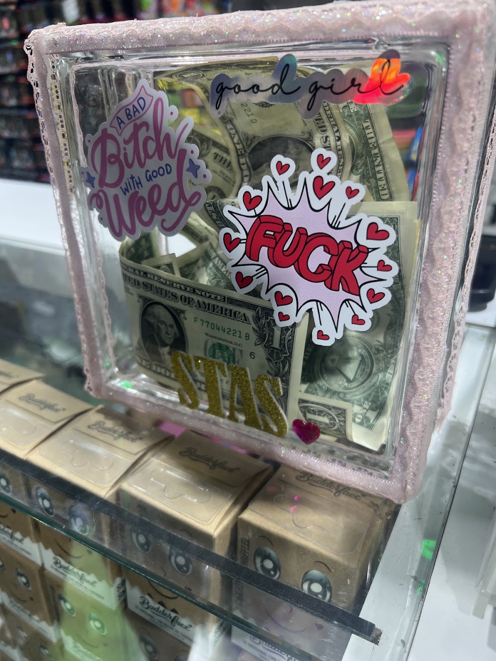 Exotics Cannabis - Pontiac, Exotics Pontiac photo 6