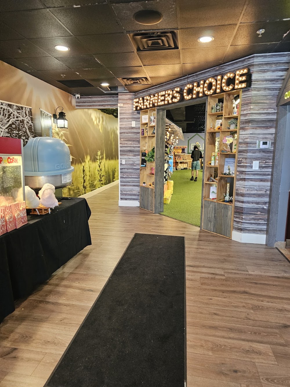 Farmers Choice Dispensary photo 1