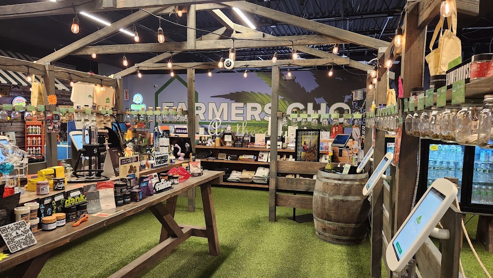 Farmers Choice Dispensary photo 4