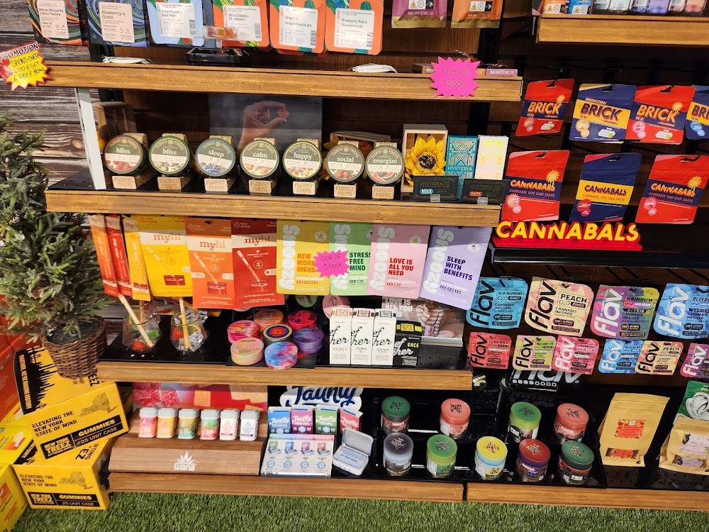 Farmers Choice Dispensary photo 6