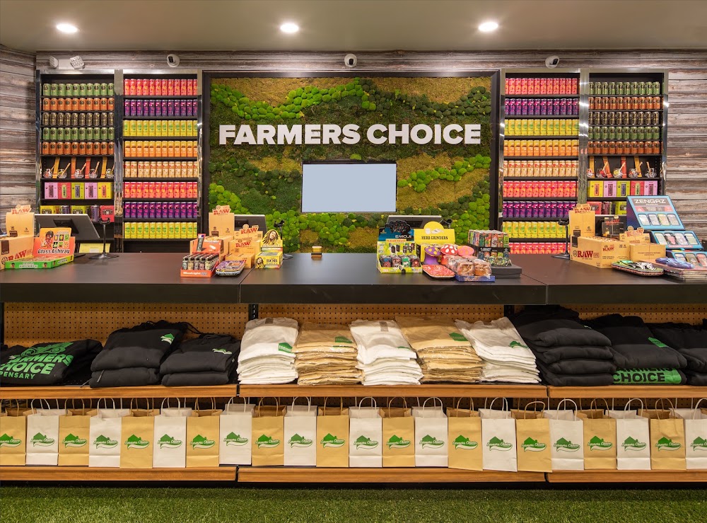 Farmers Choice Dispensary photo 8