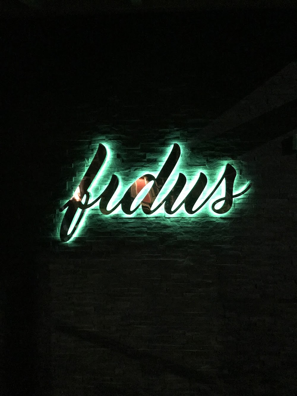 Fidus Pdx photo 2