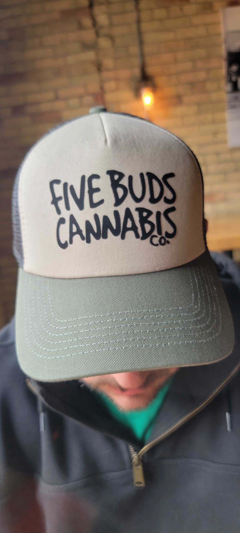 Five Buds Cannabis Company photo 4
