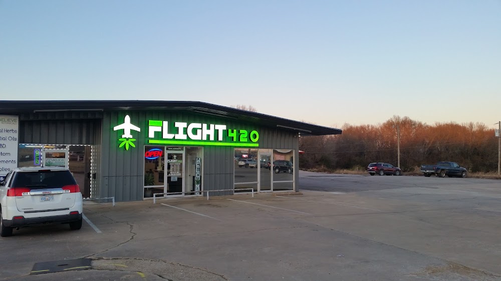 Flight 420 - Sallisaw photo 1