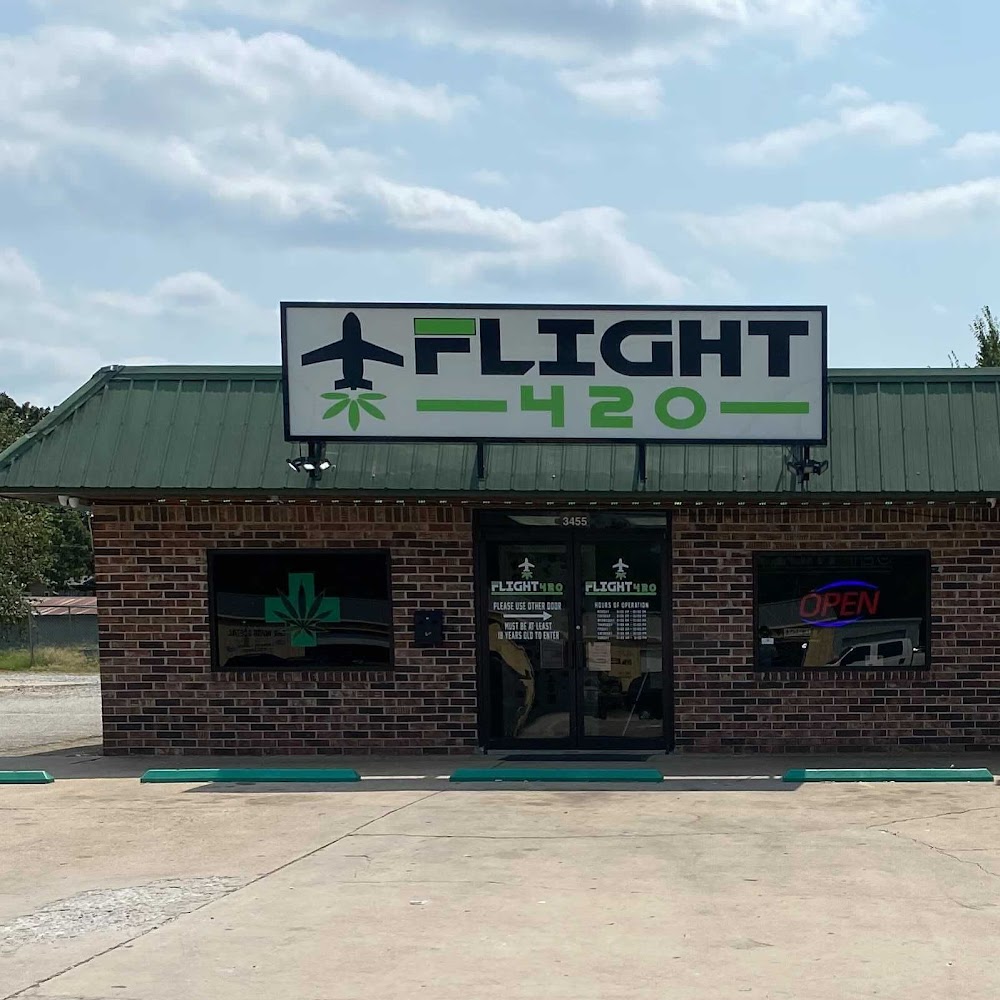 Flight 420 - West Siloam Springs photo 1