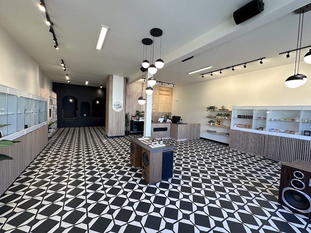 Flipside Dispensary And Music photo 5