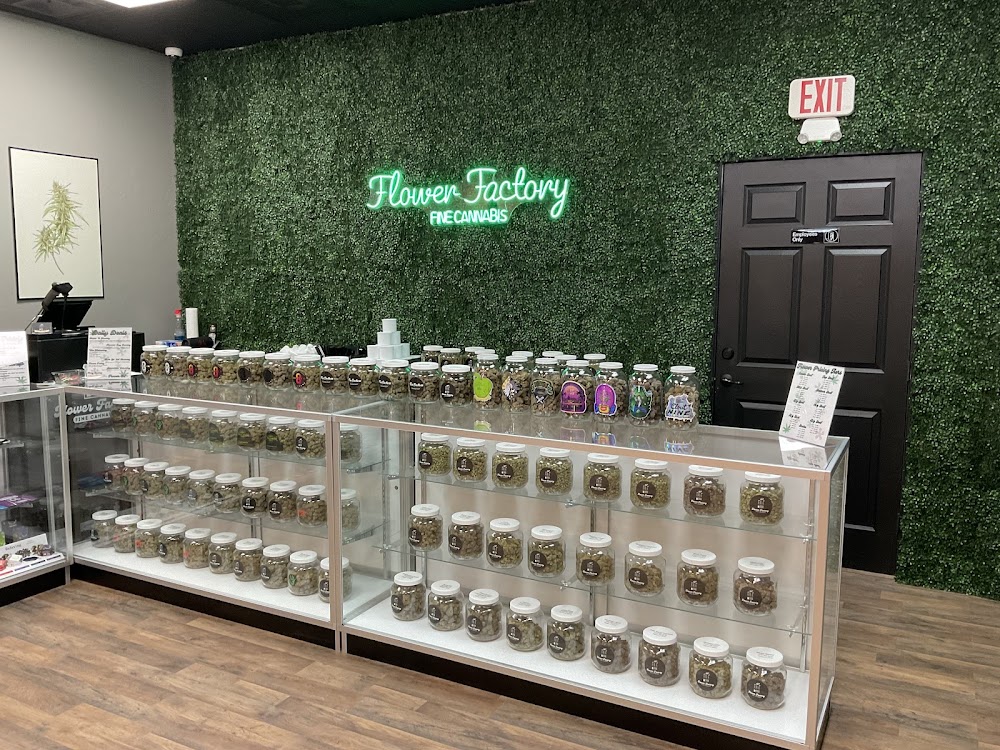 Flower Factory Fine Cannabis- Edmond photo 2