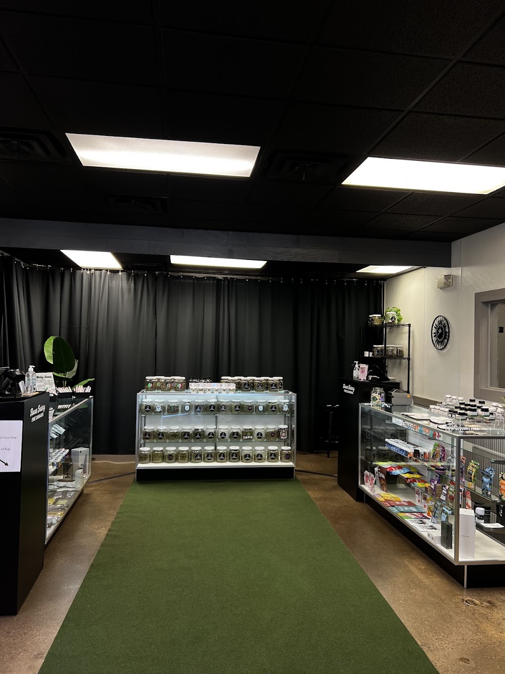 Flower Factory Fine Cannabis photo 6