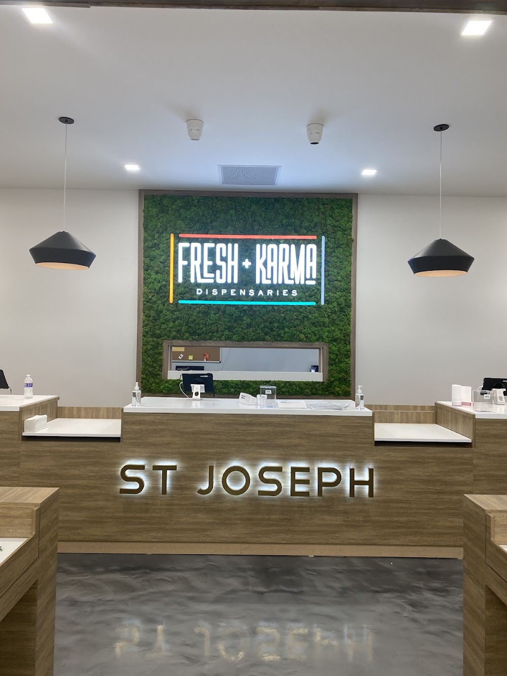 Fresh Karma Dispensaries, Fresh Karma photo 4