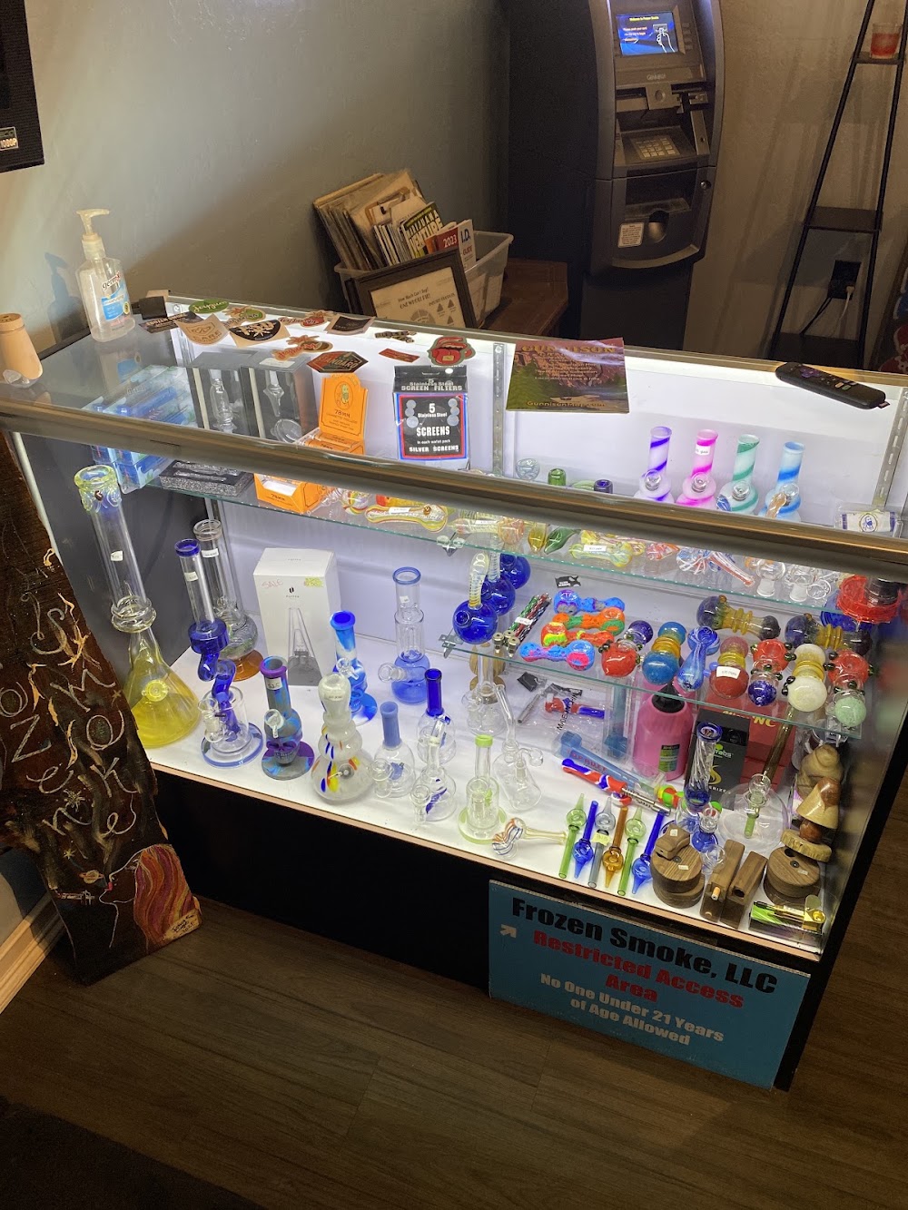 Frozen Smoke Dispensary photo 3