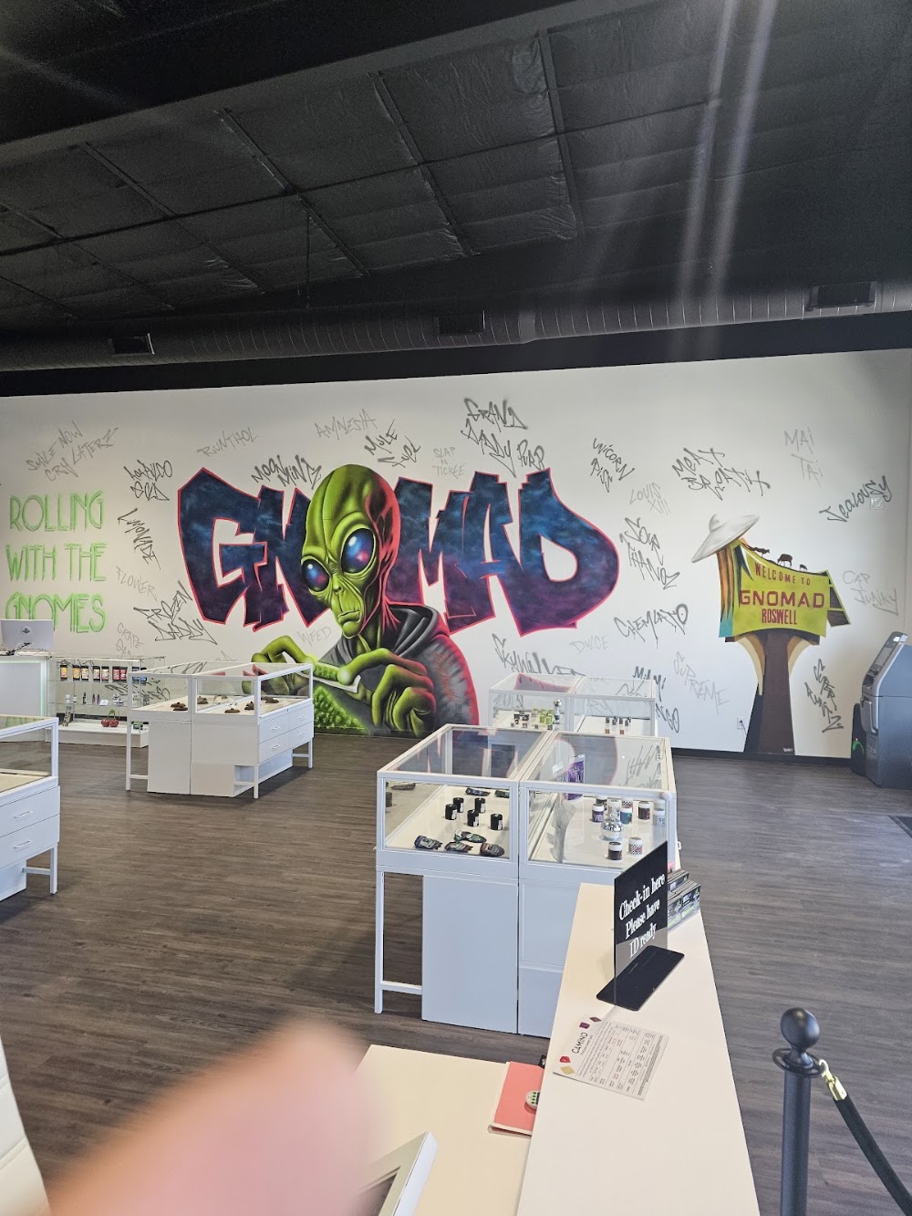Gnomad - Roswell photo 2