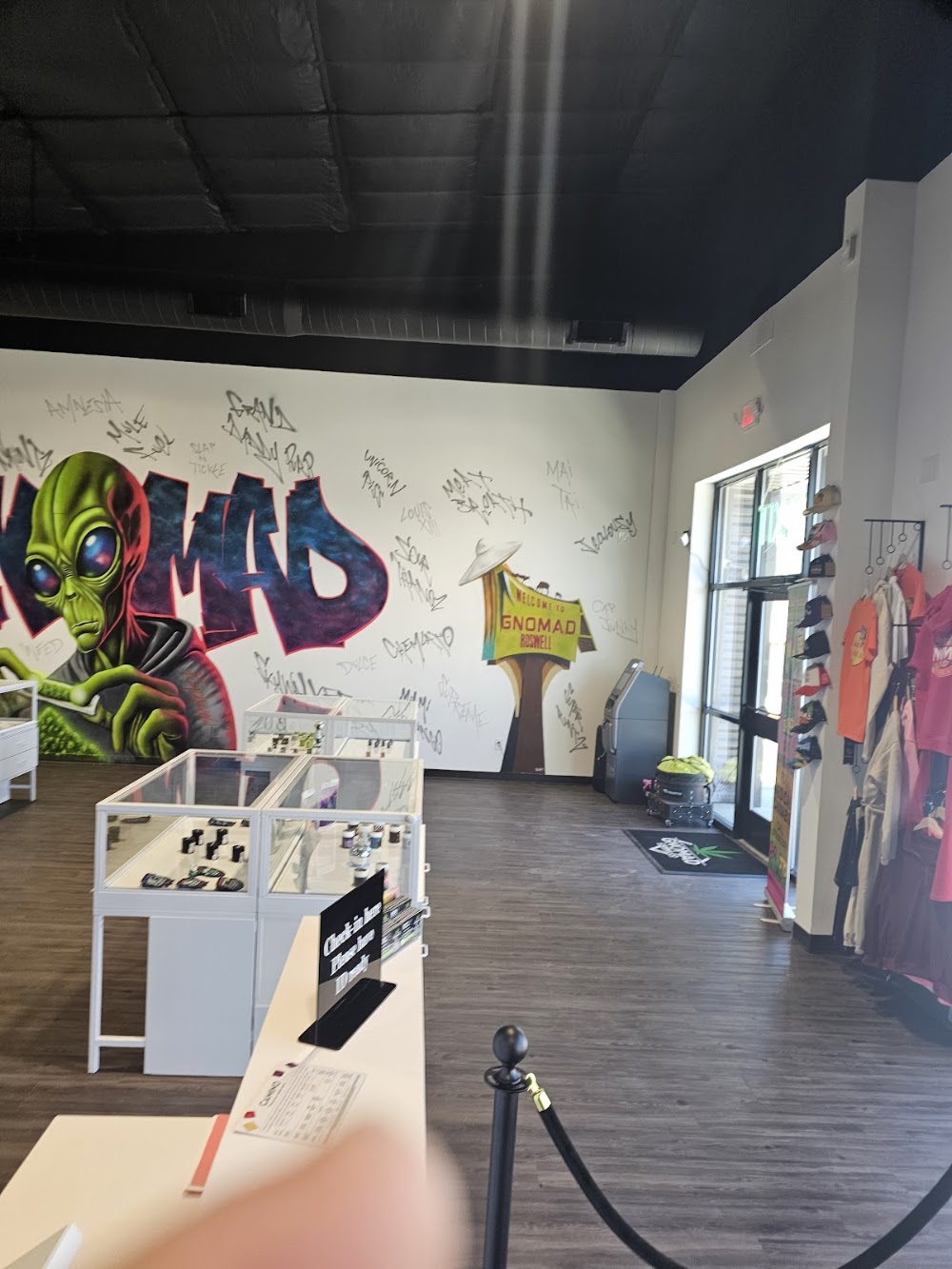 Gnomad - Roswell photo 8