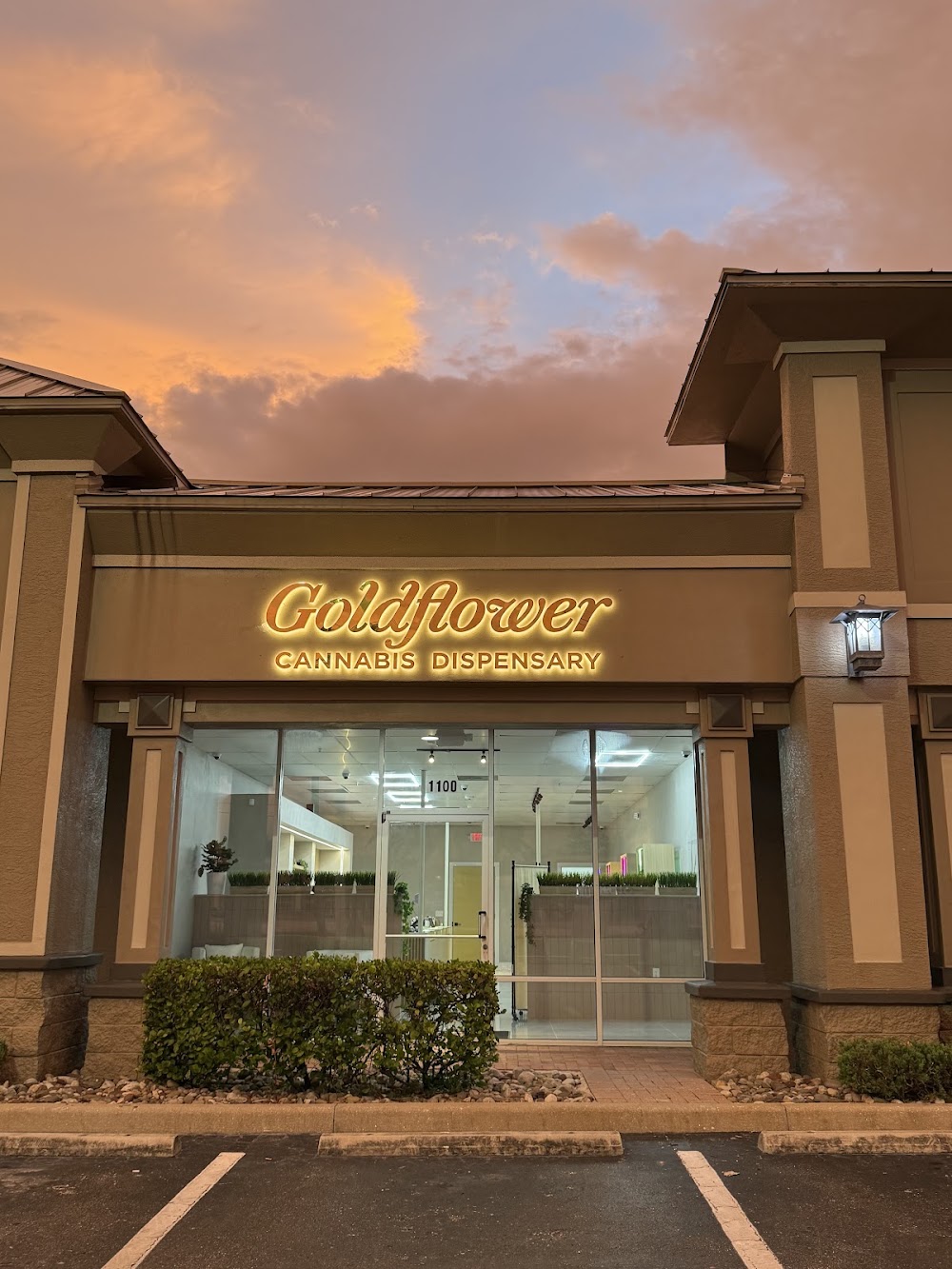 Goldflower Cannabis photo 4